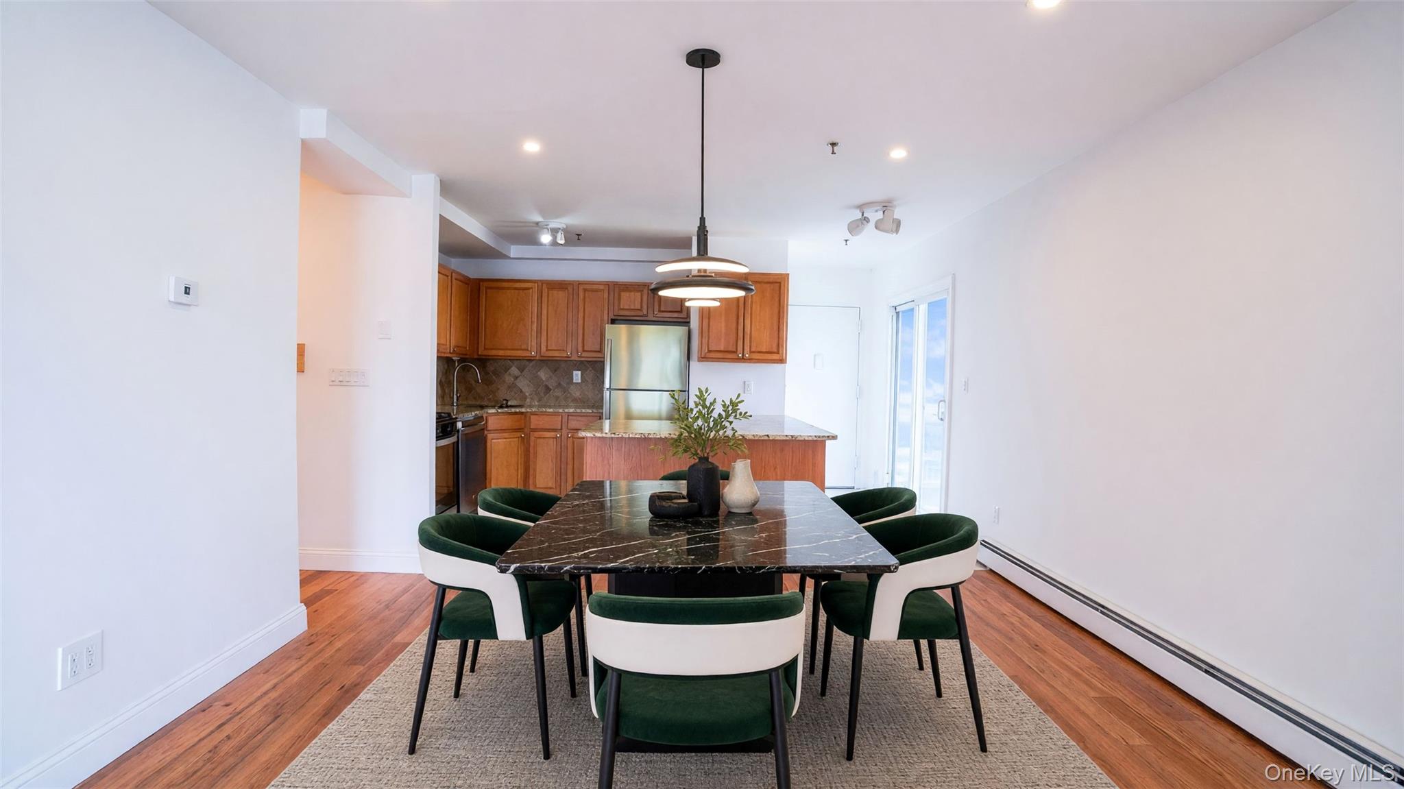 24 Pennyfield Avenue 2C