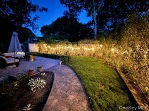 Homes For Sale - 24 Woodridge Road<br/> Hampton Bays, NY 11946