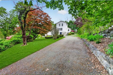 17 Montrose Station Road Montrose NY 10548