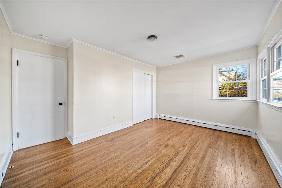 18 Woodland Park Road, Bellport Village, New York image 13