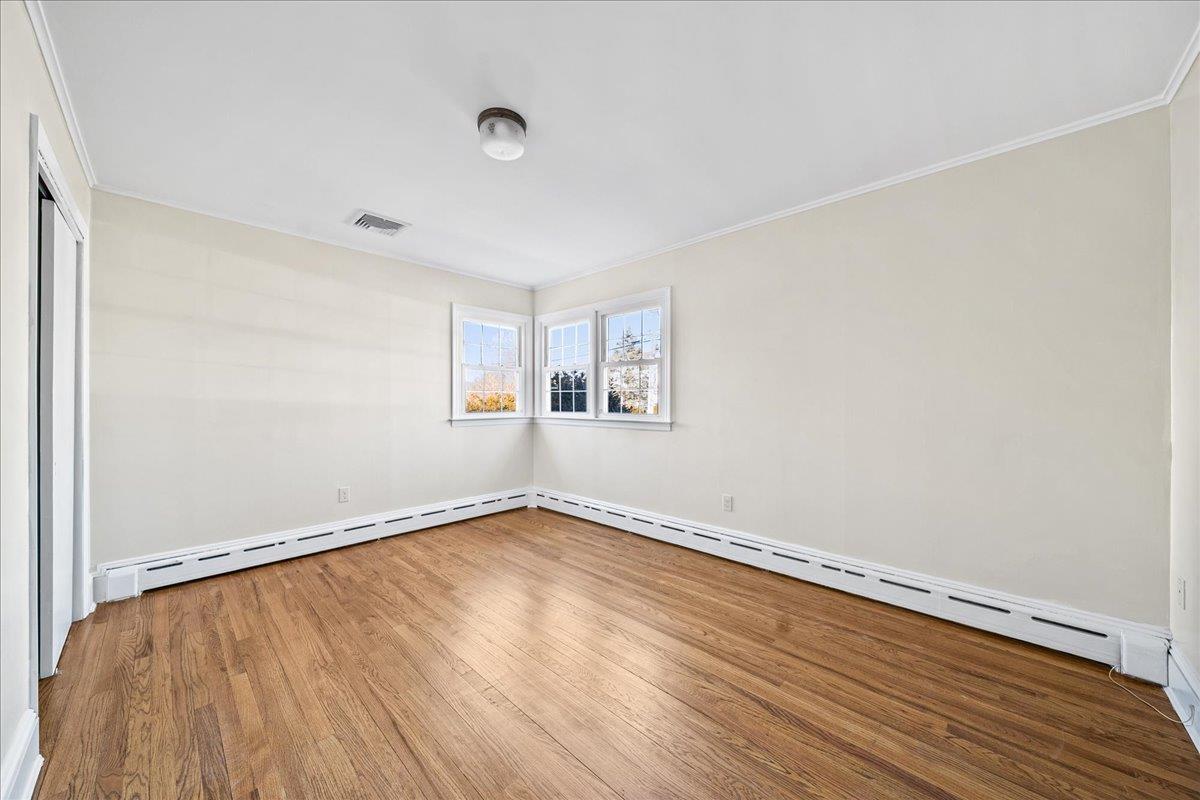 18 Woodland Park Road, Bellport Village, New York image 12