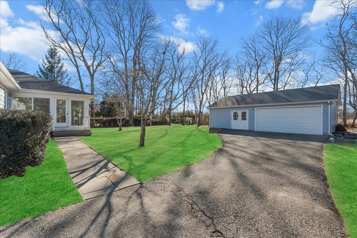 18 Woodland Park Road, Bellport Village, New York image 20