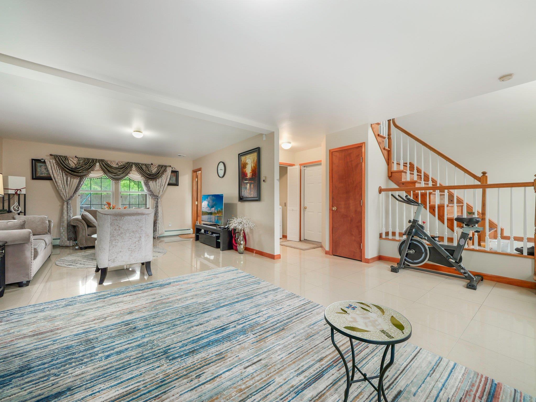8 Bernadette Way, Washingtonville, New York image 6