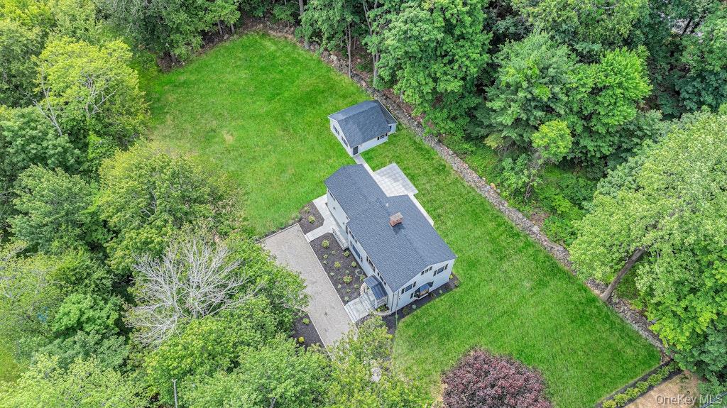 Photo of 676 Hardscrabble Road, Chappaqua, NY 10514 (MLS # 1013791)
