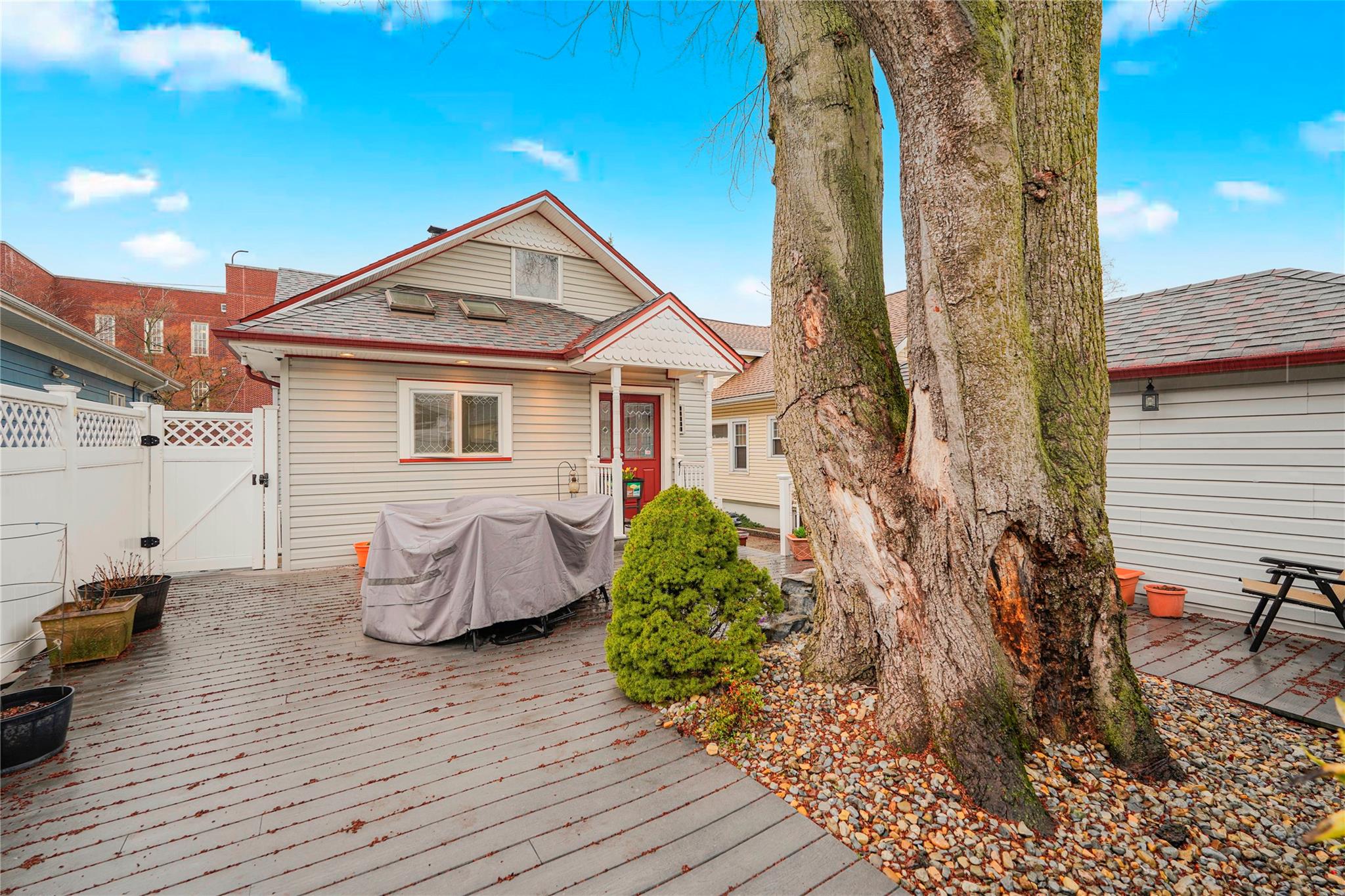 67 Lawrence Avenue, Staten Island, New York image 42