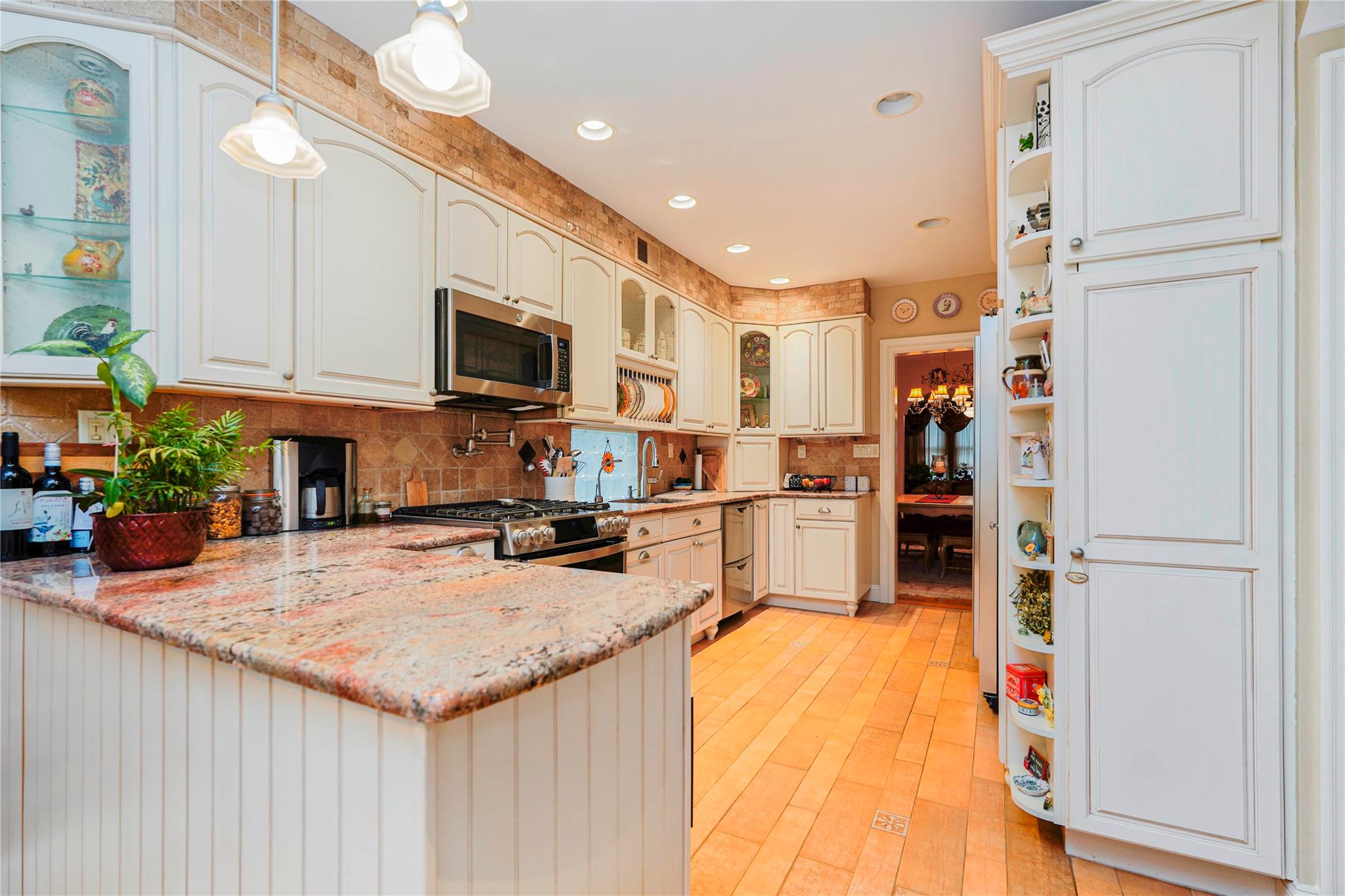 67 Lawrence Avenue, Staten Island, New York image 5