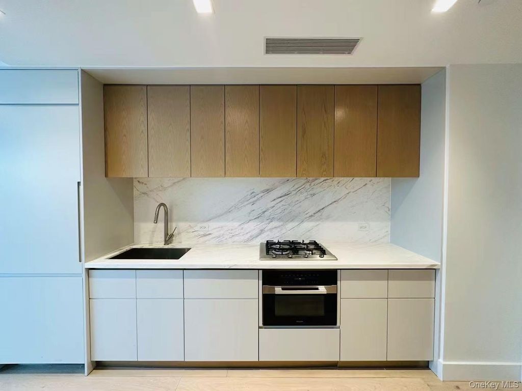Photo of 208 Delancey Street #10E, New York (Manhattan), NY 10002 (MLS # 1027141)