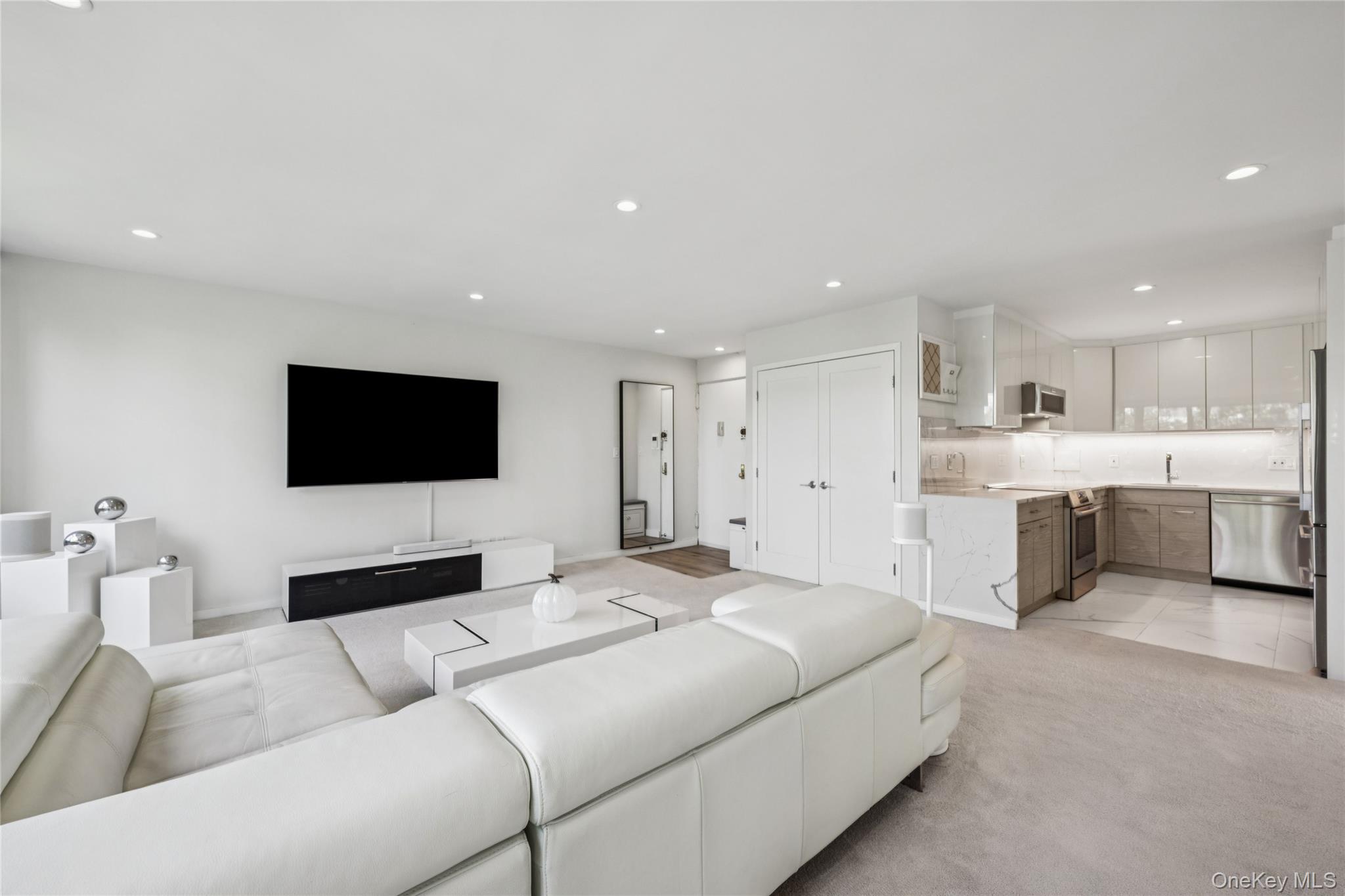 9-15 166th Street 9C