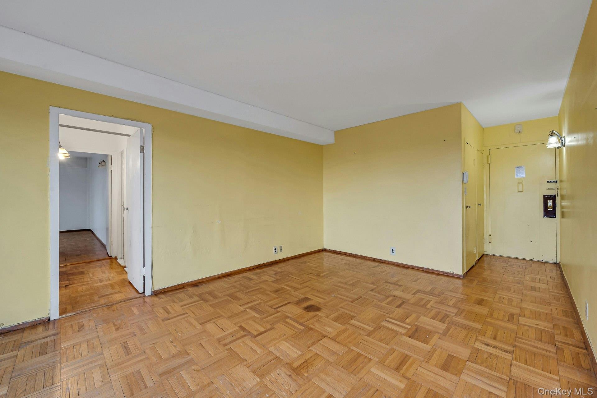 1 Fordham Hill Oval 12C