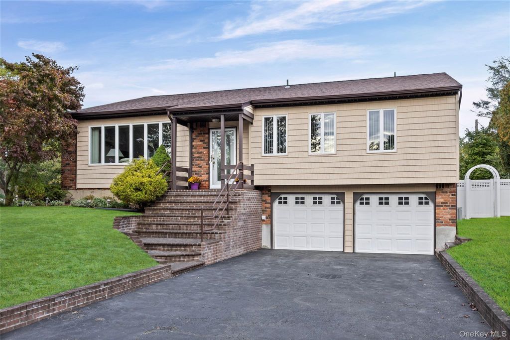 Photo of 5 Roy Drive, Nesconset, NY 11767 (MLS # 920279)