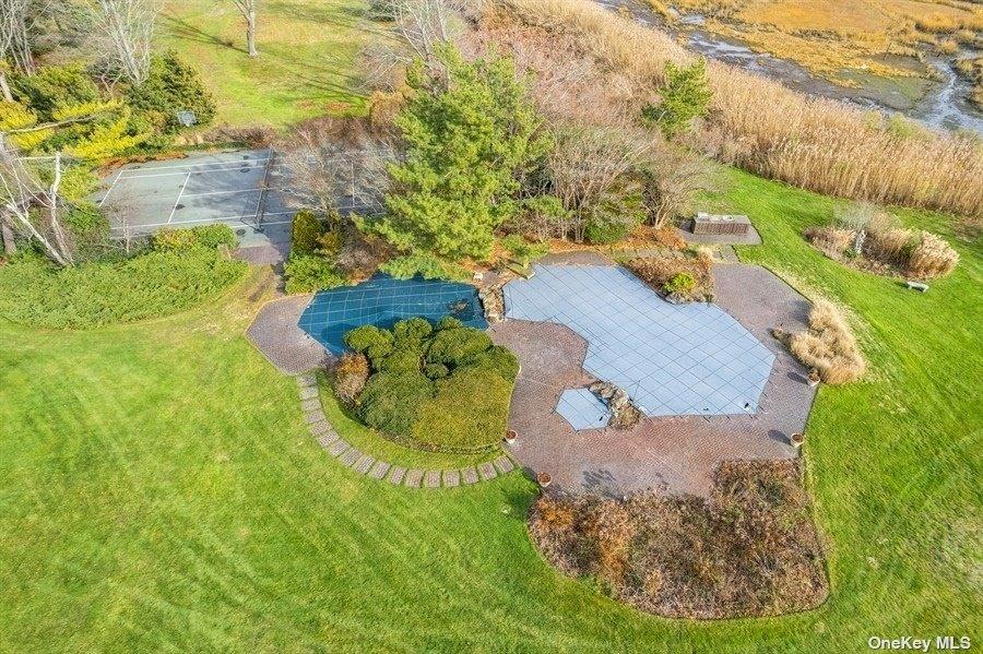 295 Breezy Way Way, Lawrence, New York image 10