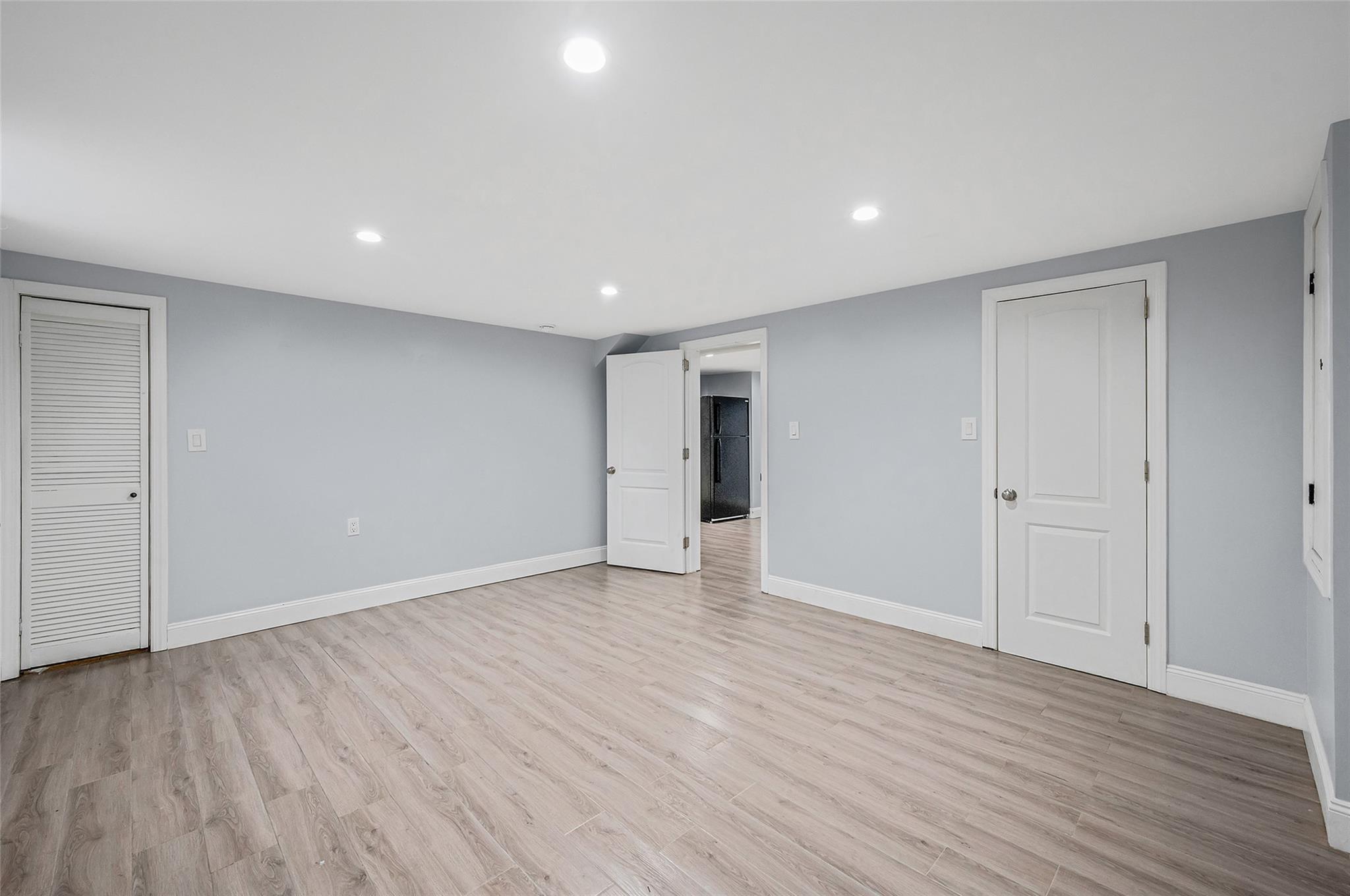 978 Fenworth Boulevard, Franklin Square, New York image 23