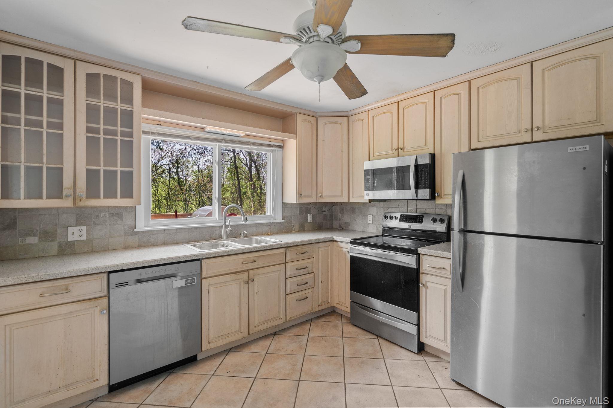 11 Caudie Drive