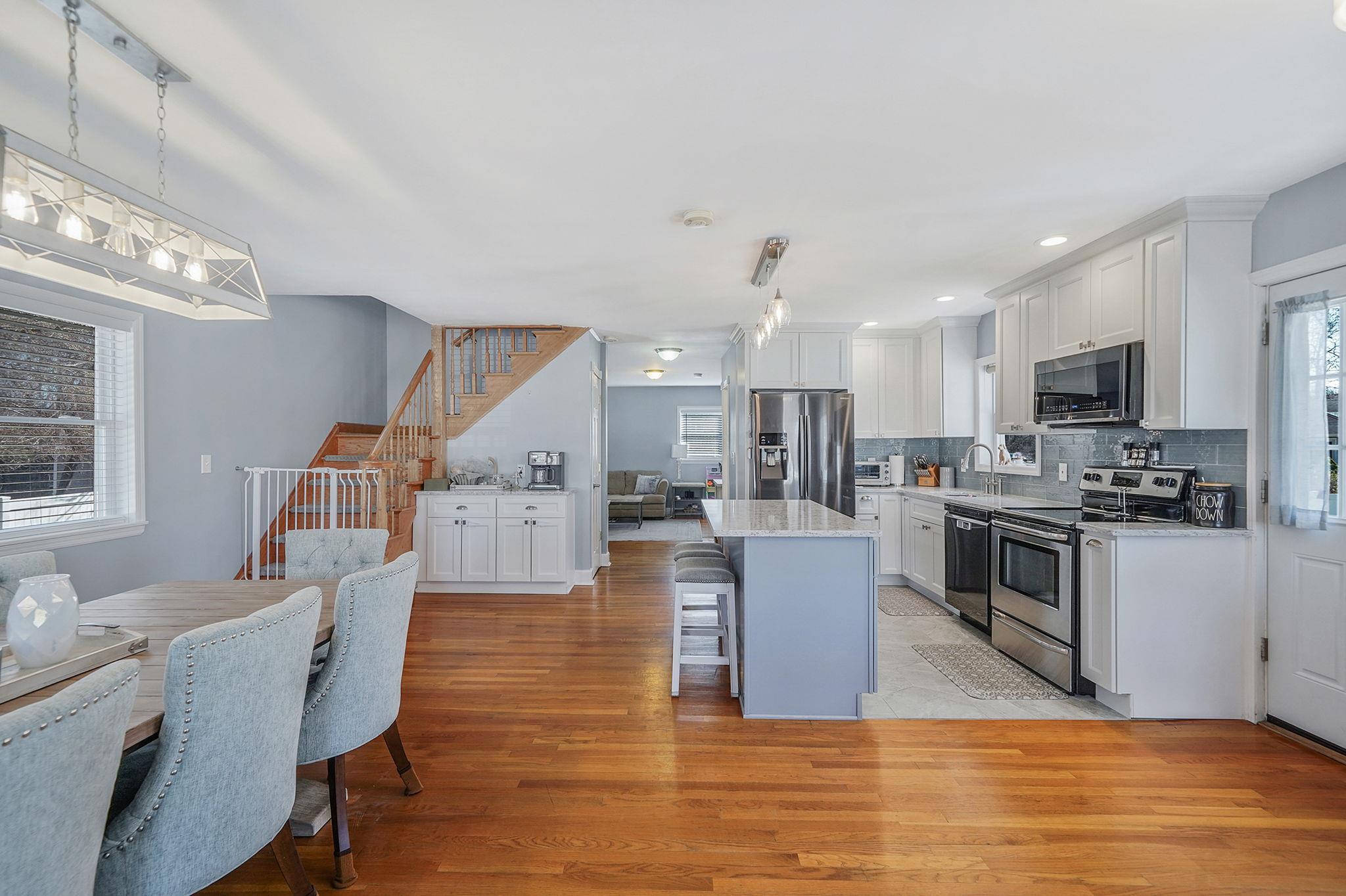 373 Nevada Street St, Lindenhurst, New York image 11