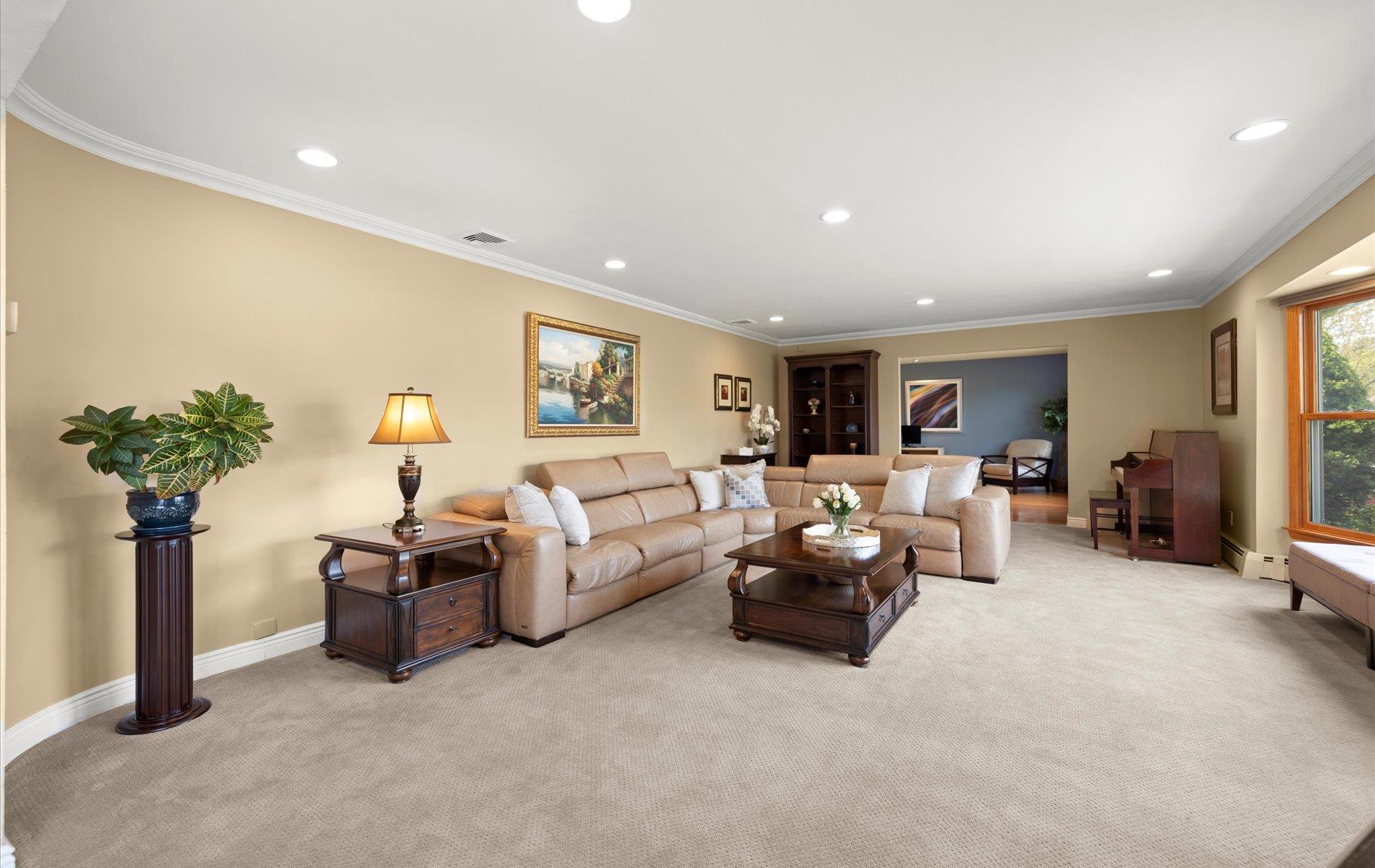 101 Yukon Drive, Woodbury, New York image 9