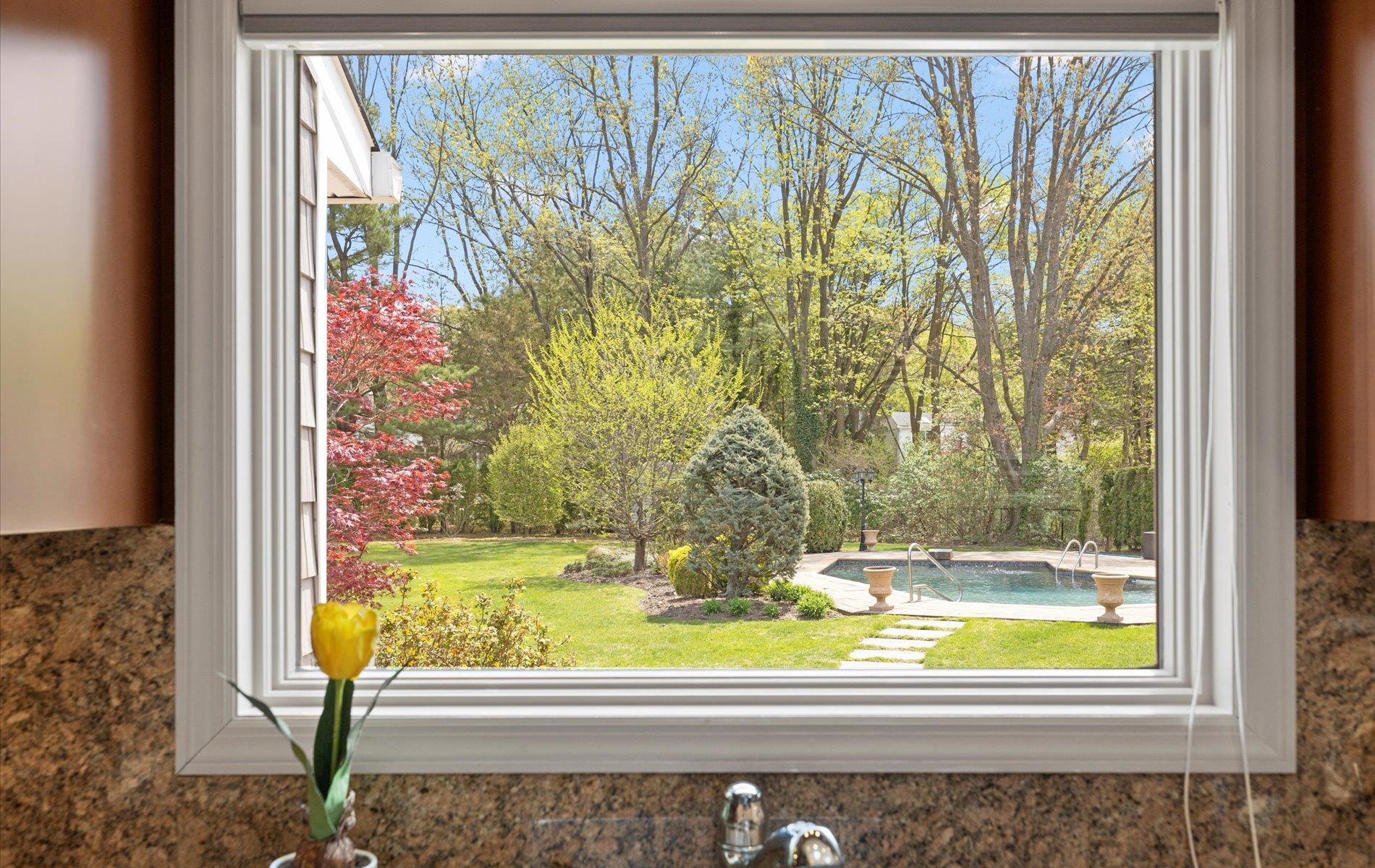 101 Yukon Drive, Woodbury, New York image 14