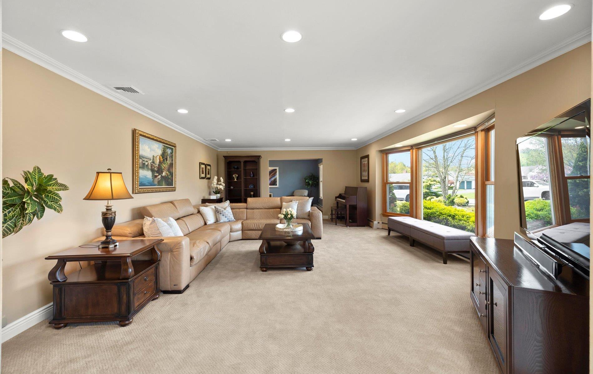 101 Yukon Drive, Woodbury, New York image 6