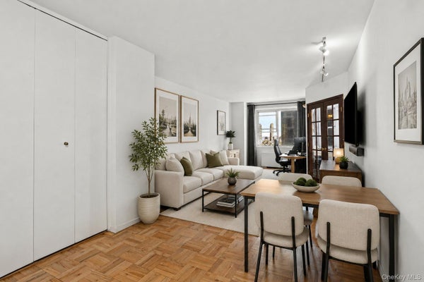 300 E 40TH ST APT 12E, NEW YORK, NY 10016 - Image 1a9fea5d2f9849f22cae9dff26f804ef/922050701