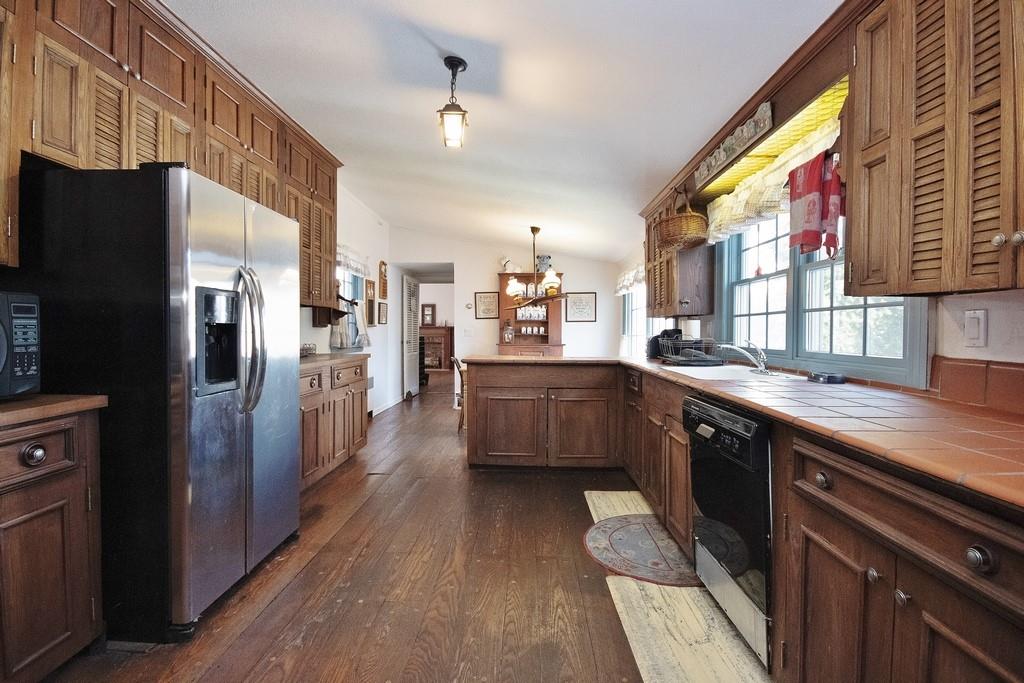 2 Woodmill Road, Chappaqua, New York image 16