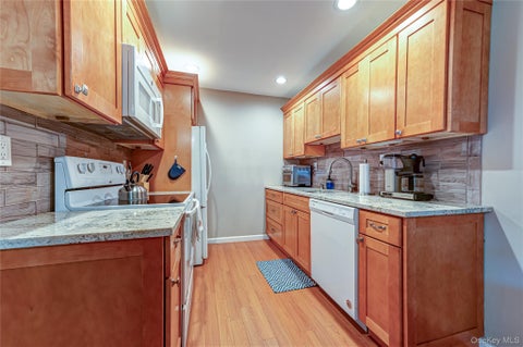 Photo of 85 Richmond Boulevard #1A, Ronkonkoma, NY 11779 (MLS # 1051999)
