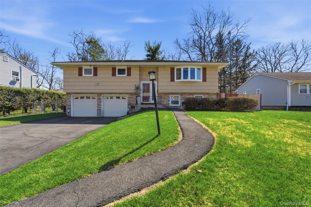 Photo of 4 Faist Drive, Spring Valley, NY 10977 (MLS # 983864)