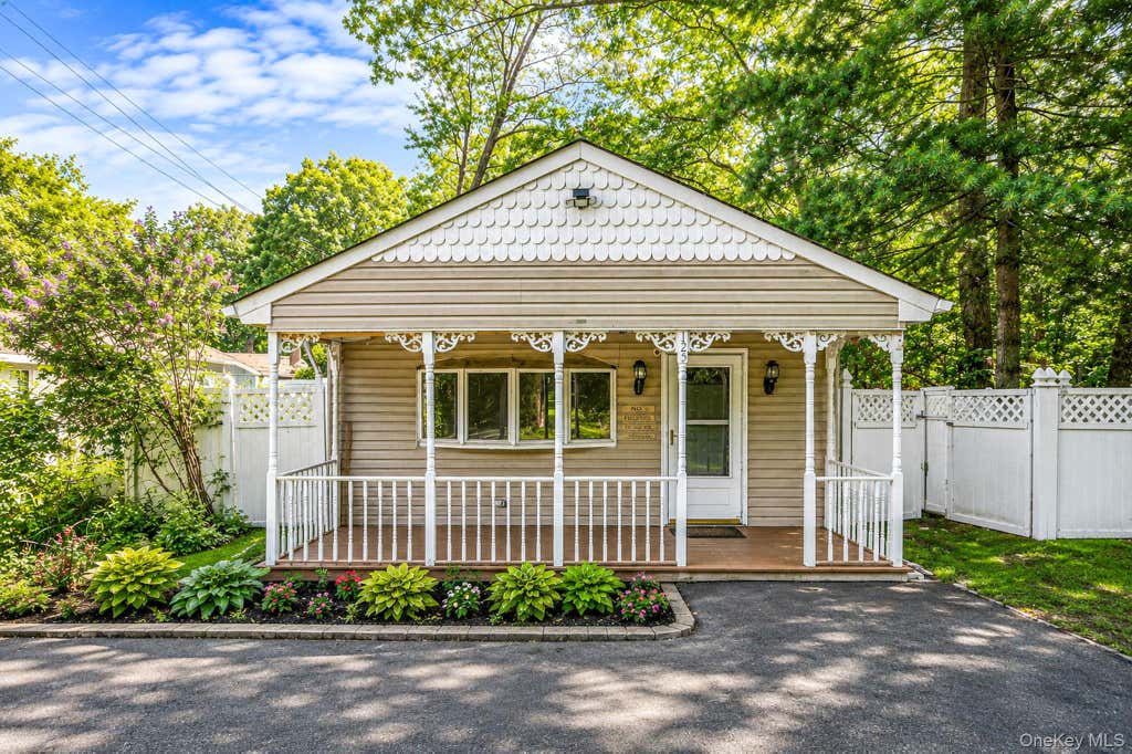 Photo of 125 Wood Road, Centereach, NY 11720 (MLS # 1036715)