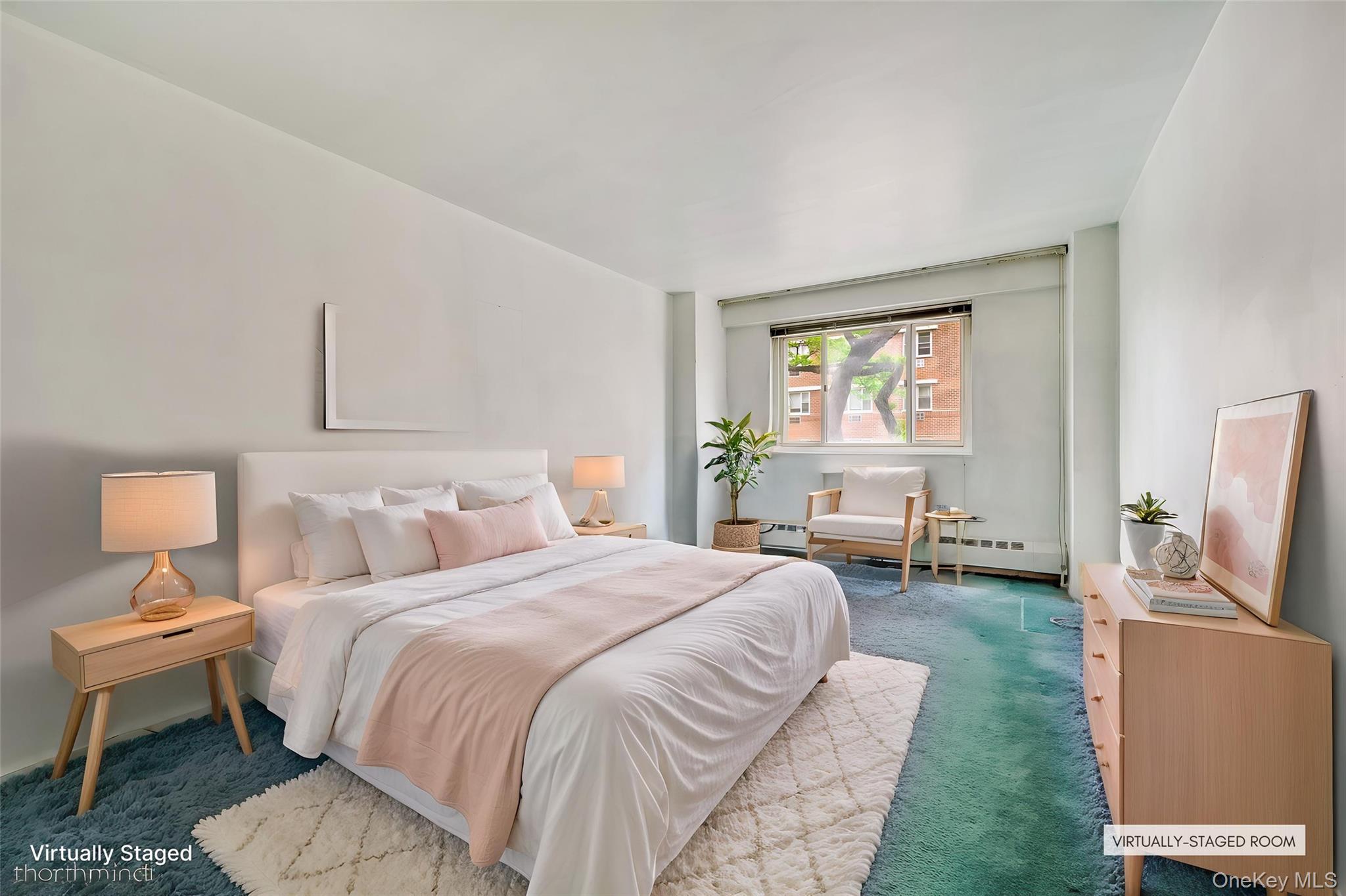 39-65 52 St. 2H
