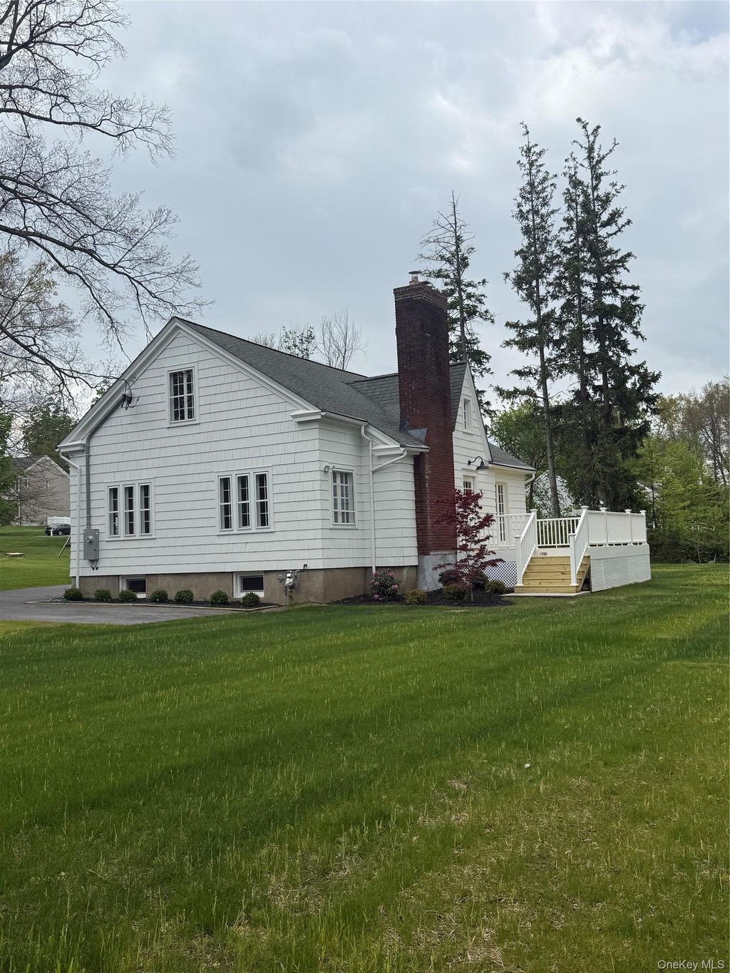 Photo of 158 S Church Street, Goshen, NY 10924 (MLS # 1000571)