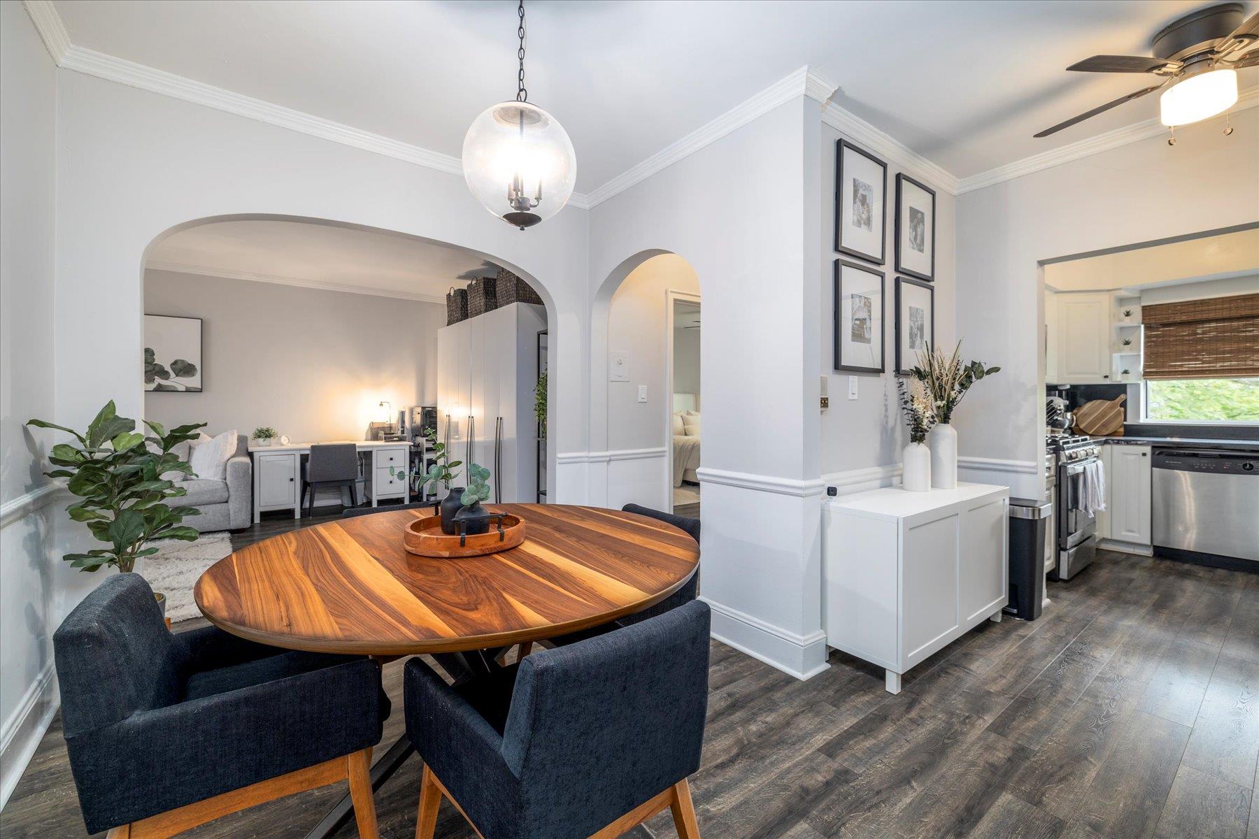 261 Central Avenue #E4, Lawrence, New York image 3