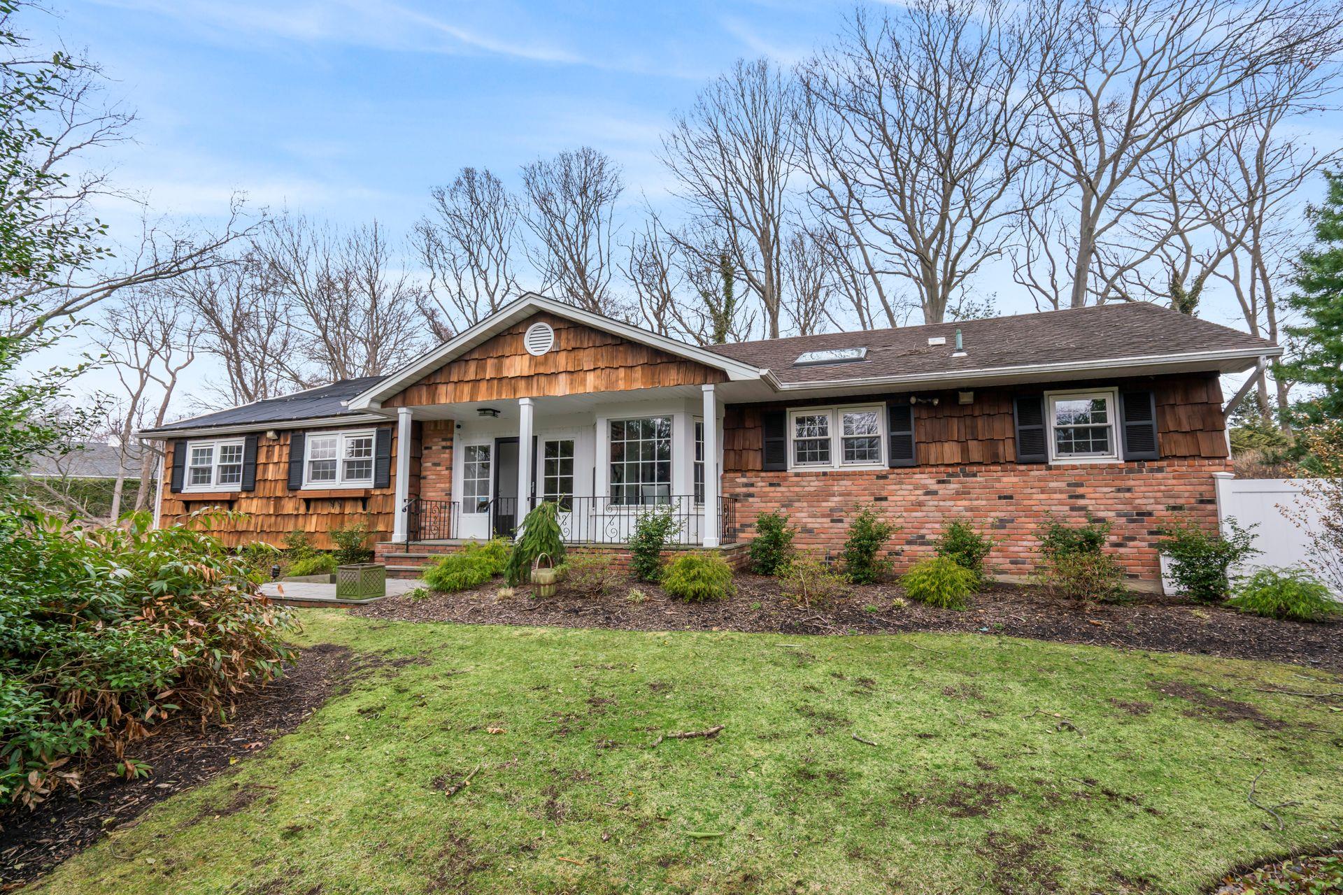 21 Whistler Hill Lane, Huntington, New York image 2