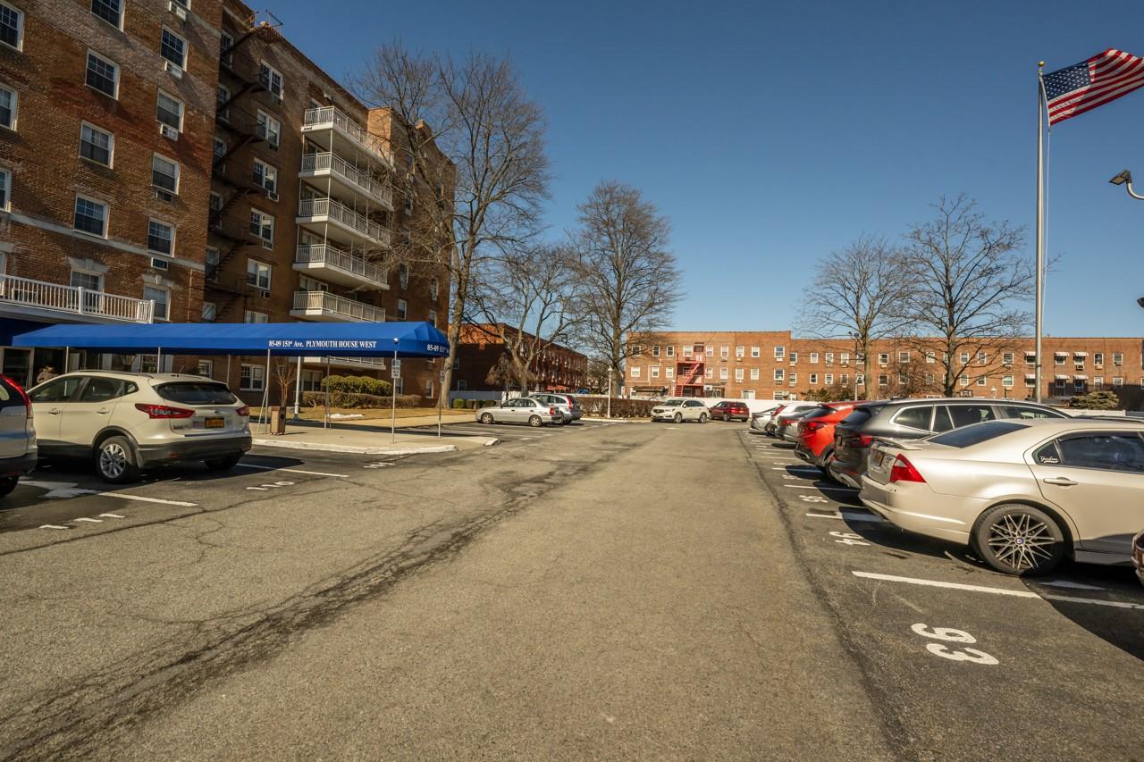 85-09 151 Avenue #1L, Howard Beach, New York image 2