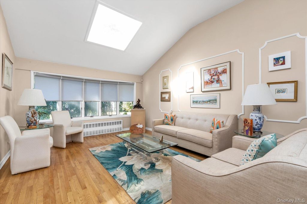 Photo of 5 Meroke Court, Huntington Station, NY 11746 (MLS # 921627)
