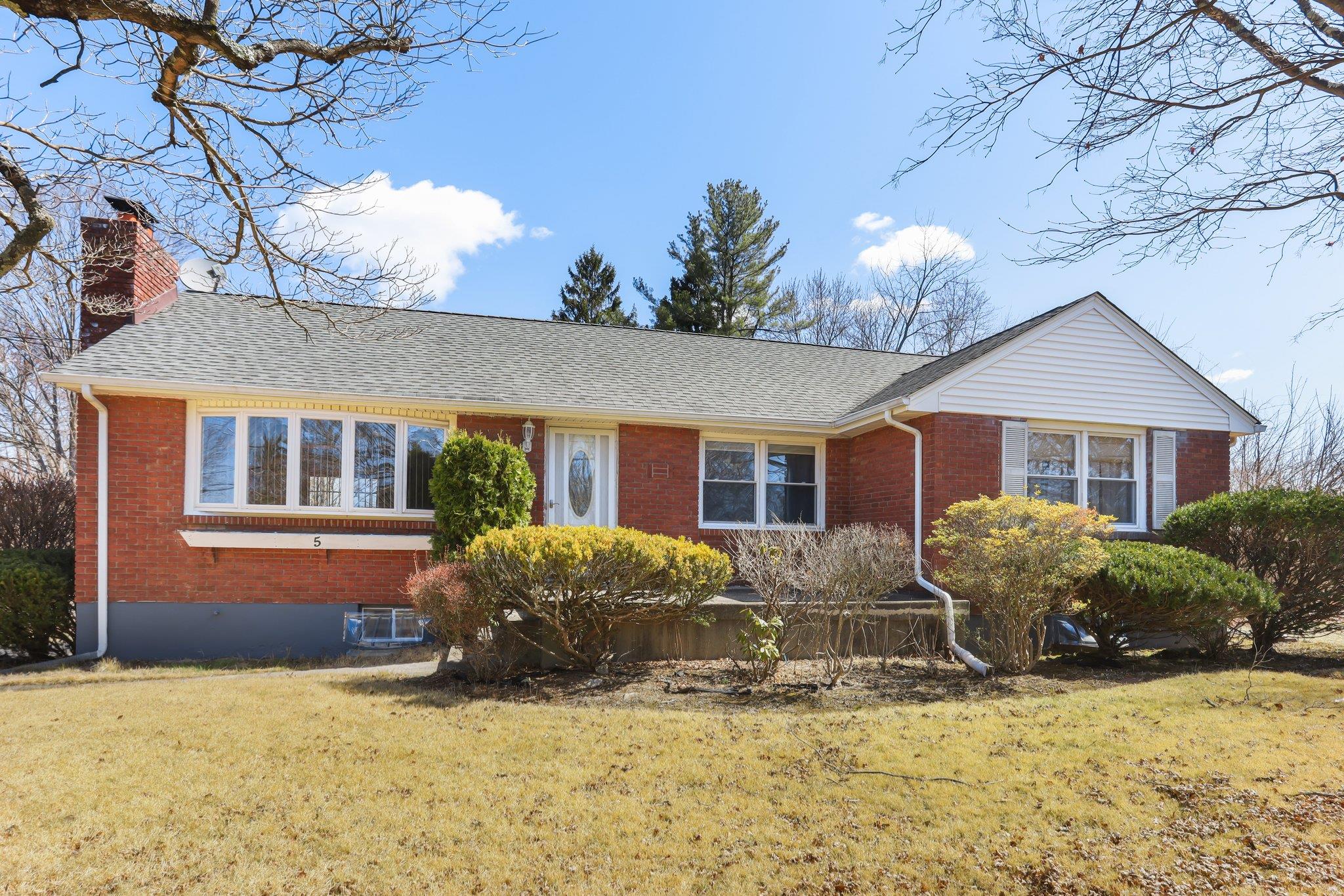 5 Boniello Drive, Mahopac, New York image 1
