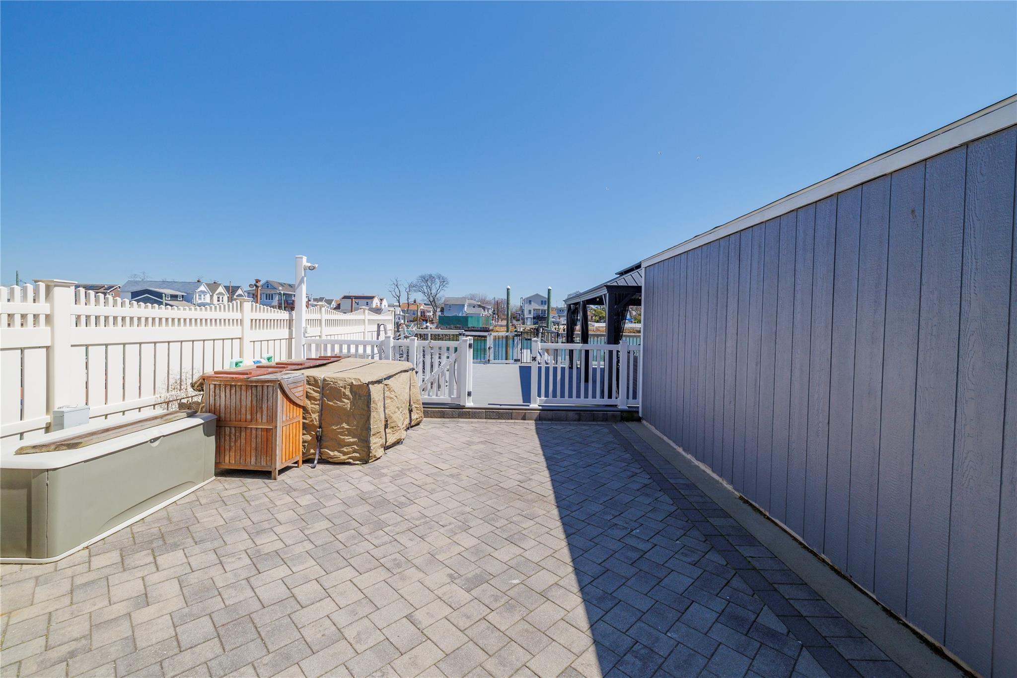 16415 99th Street, Howard Beach, New York image 23