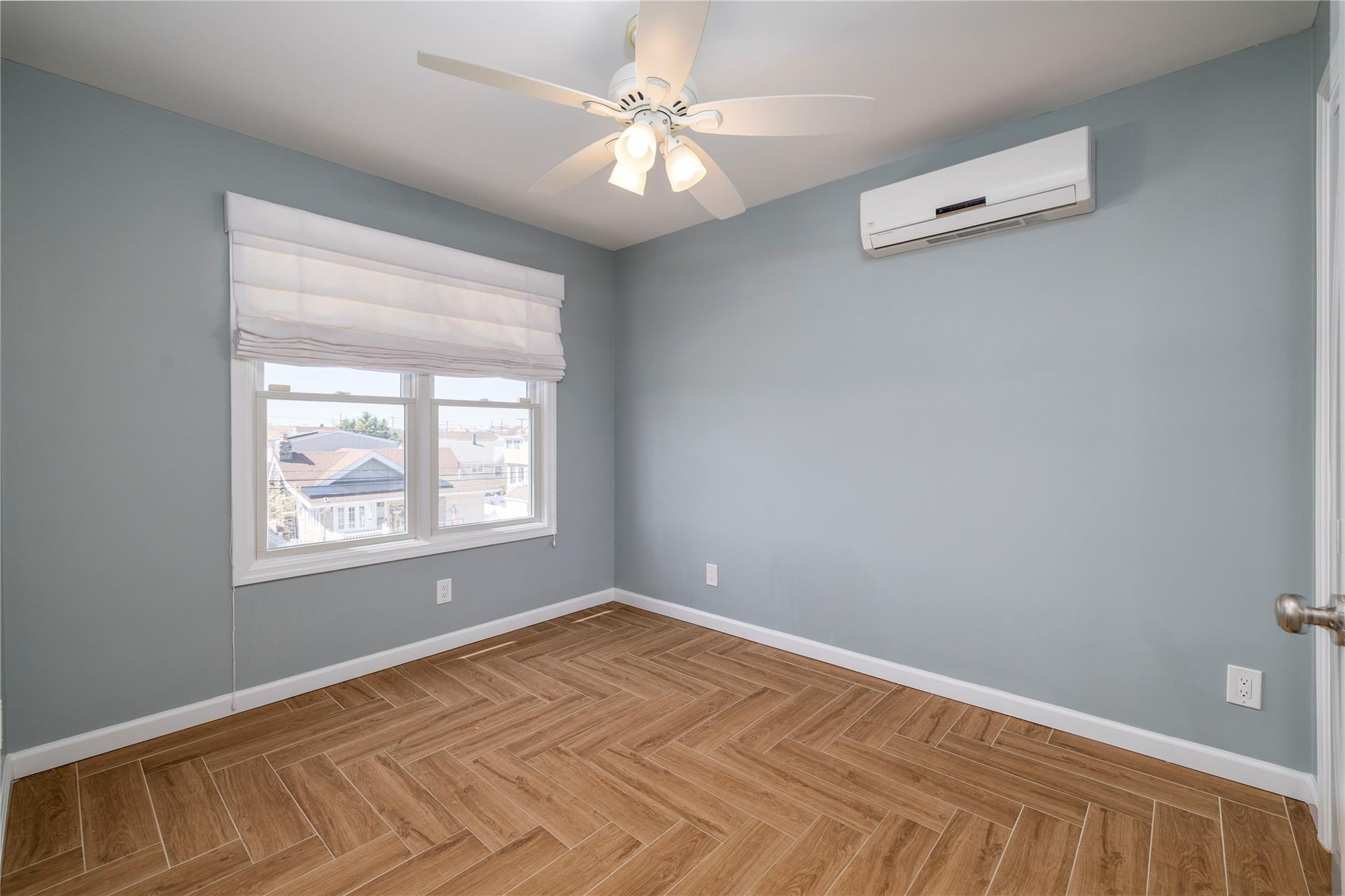 16415 99th Street, Howard Beach, New York image 17