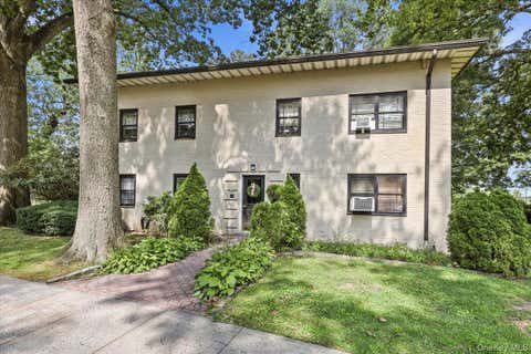 Homes For Sale - 5 Whitehall Road #1L<br/> Westchester County, Eastchester, NY 10709
