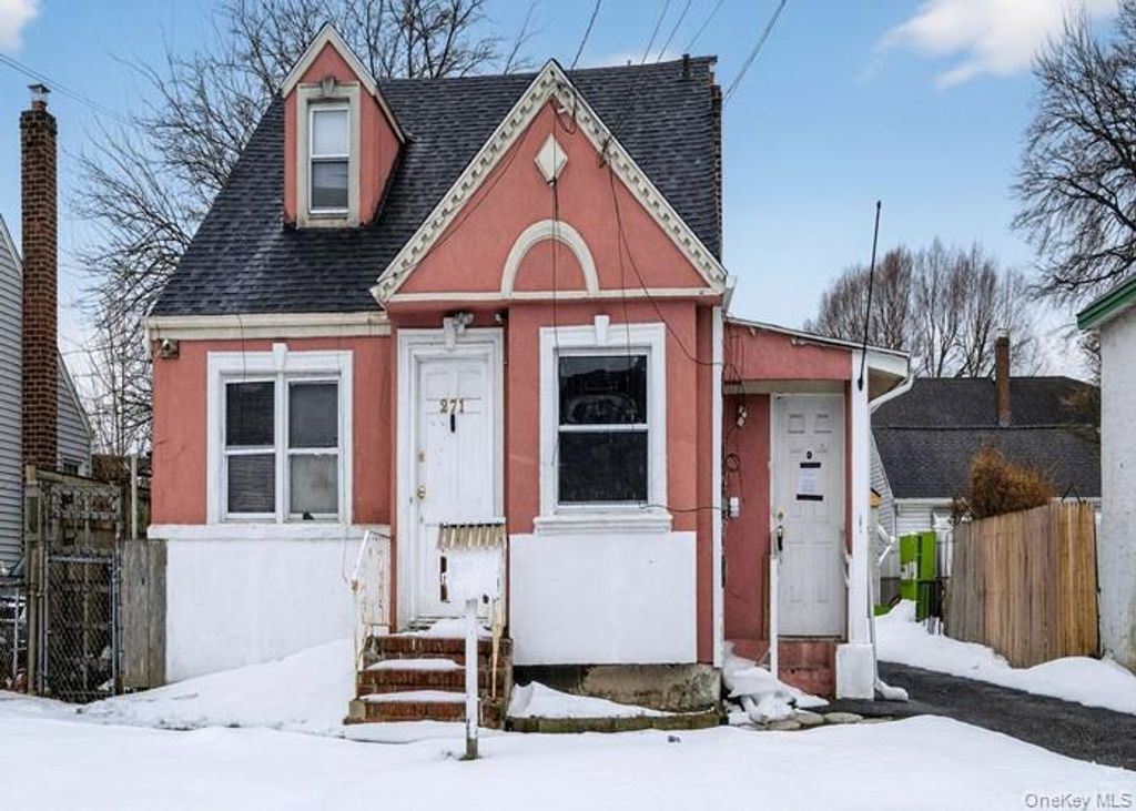 Photo of 271 Ivy Street, West Hempstead, NY 11552 (MLS # 971466)