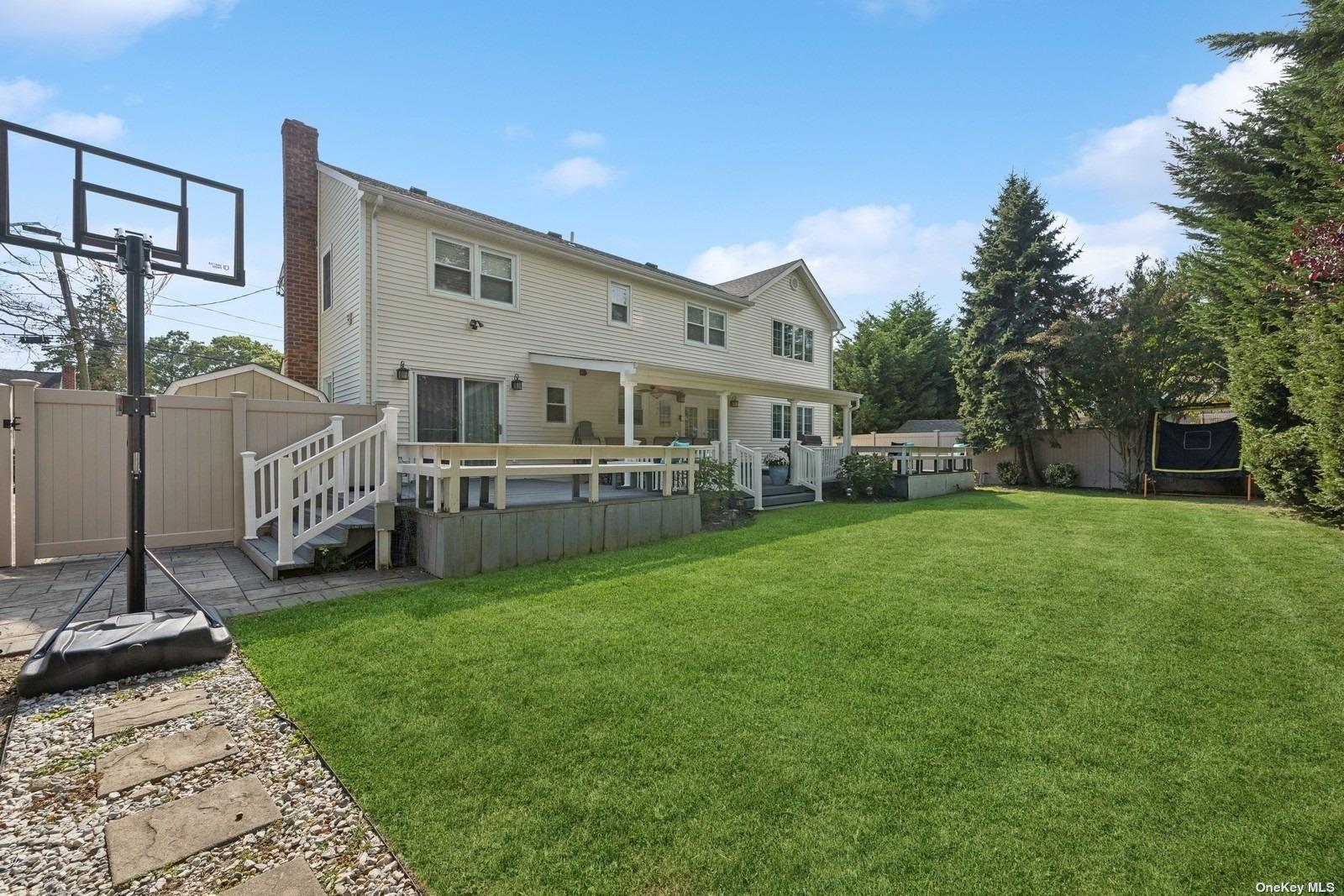 1707 Carroll Avenue, Merrick, New York image 30