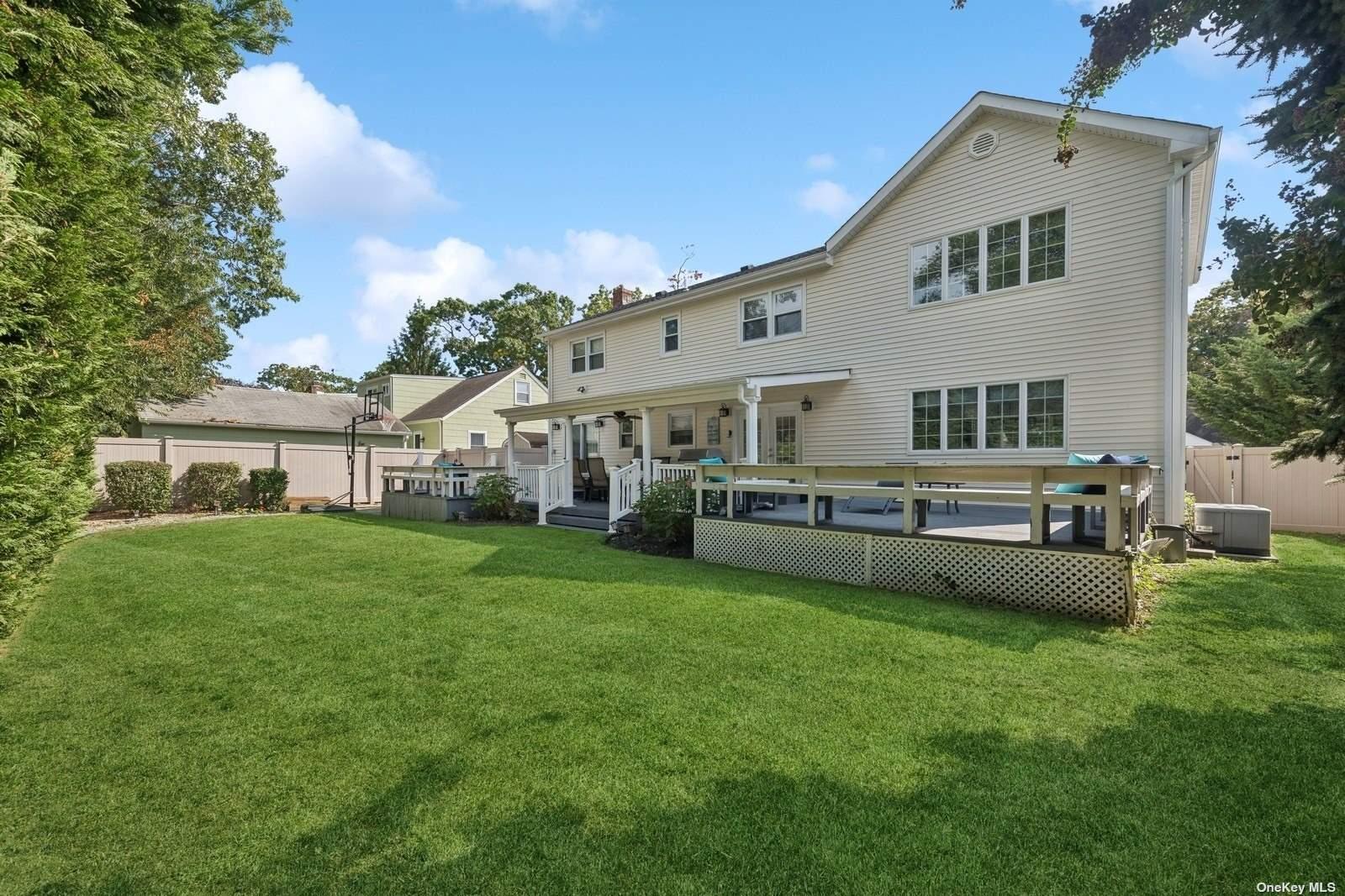 1707 Carroll Avenue, Merrick, New York image 33