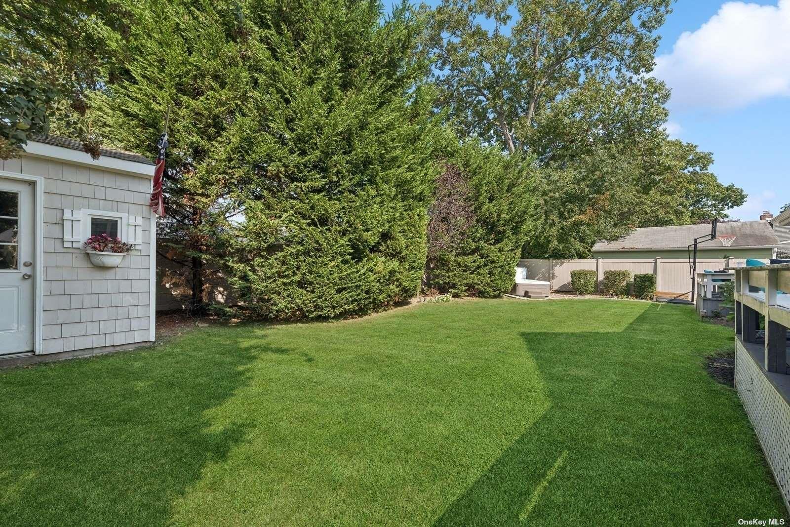 1707 Carroll Avenue, Merrick, New York image 28
