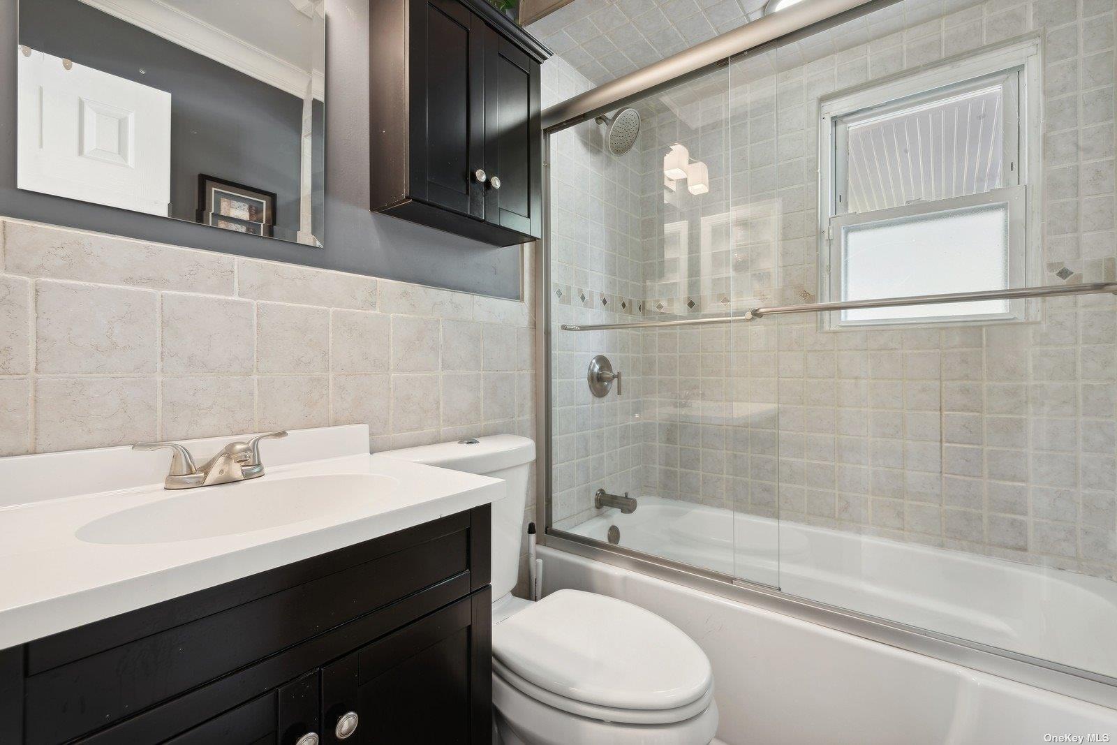 1707 Carroll Avenue, Merrick, New York image 14