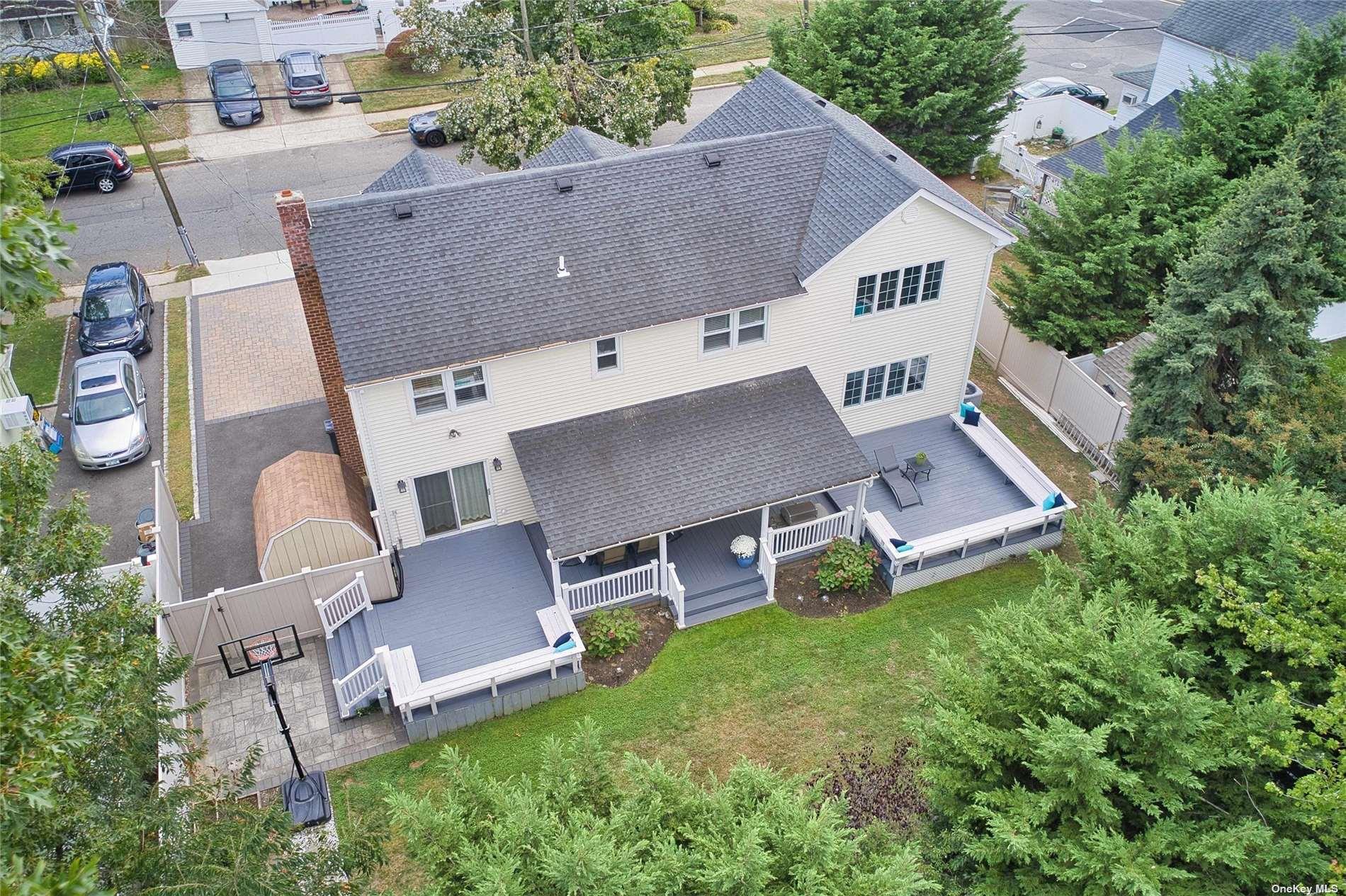 1707 Carroll Avenue, Merrick, New York image 34