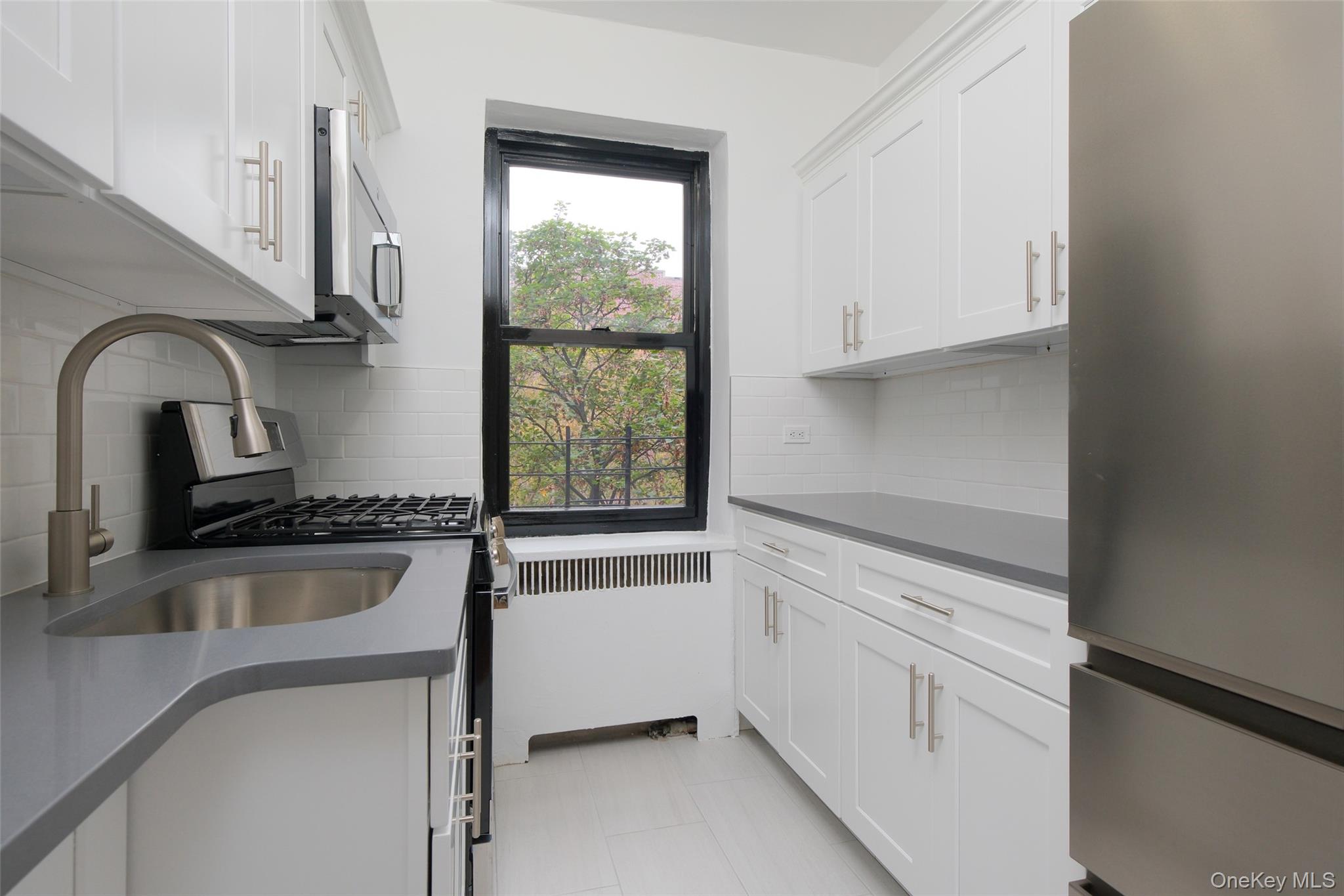 340 E Mosholu Parkway S 4-E