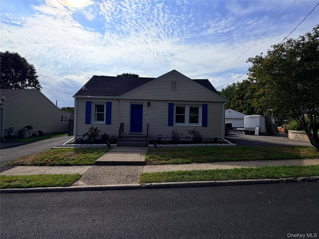 Photo of 124 Ryan Street, Port Jervis, NY 12771 (MLS # 1053661)