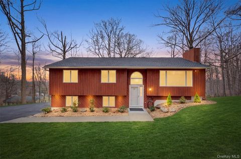 27 Narcissus Drive Mahopac NY 10541