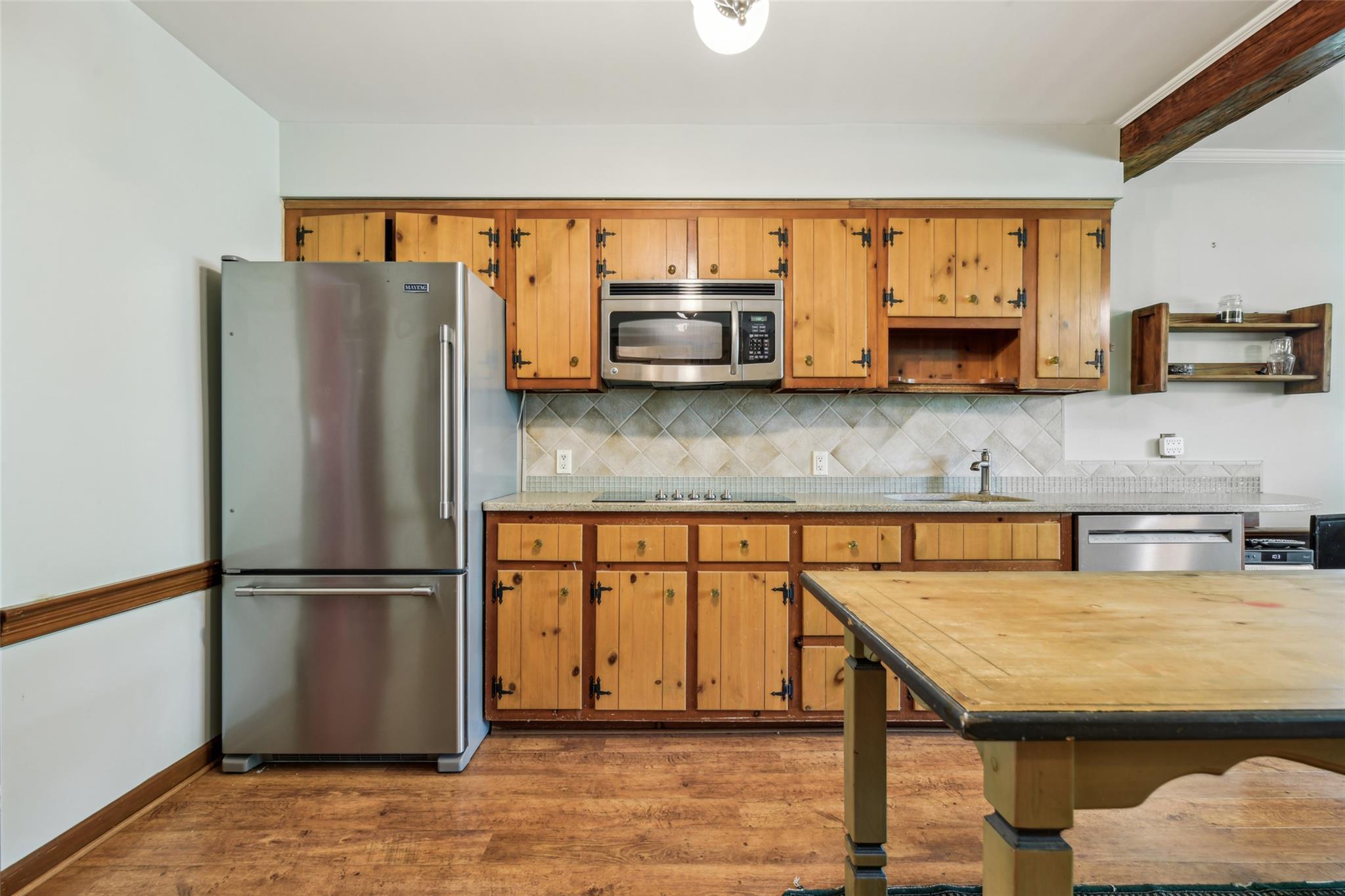 42 Huntington Road, Garden City, New York image 23