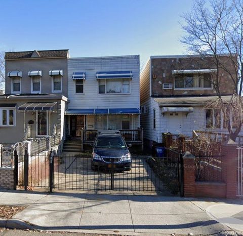 Homes For Sale - 108 Jackie Robinson Parkway<br/> Brooklyn, NY 11207