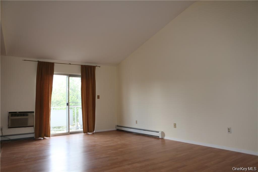 100 Hillside Drive E16