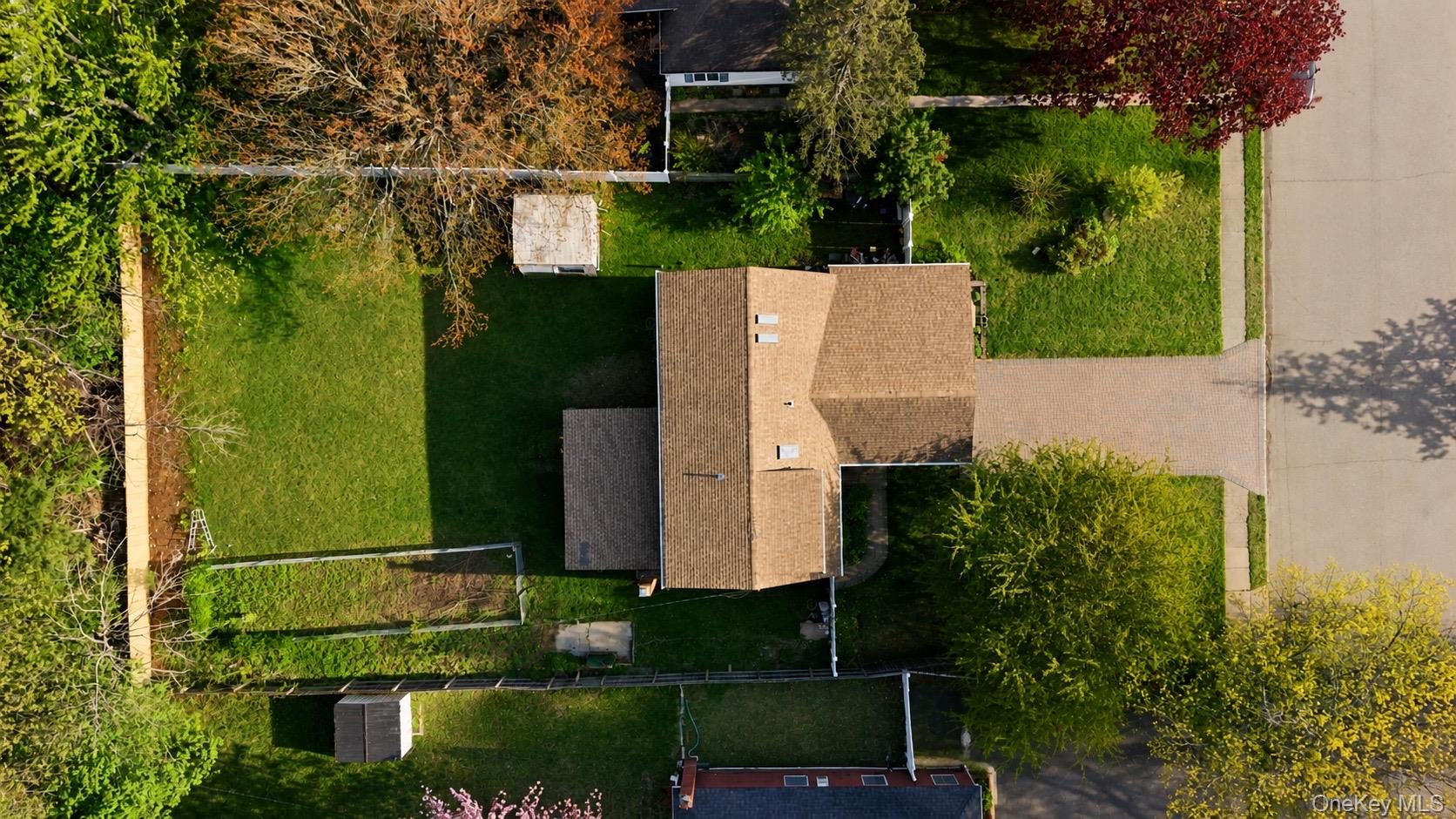 201 Serpentine Lane