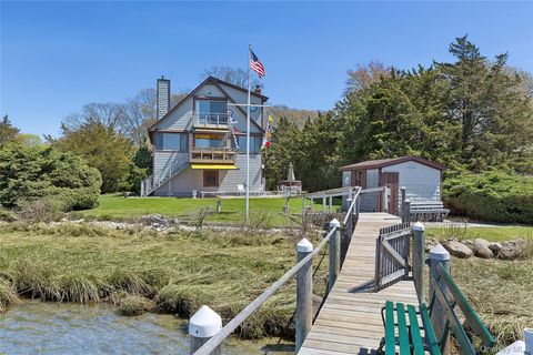 Homes For Sale - 100 Crescent Street<br/> Sag Harbor, NY 11963